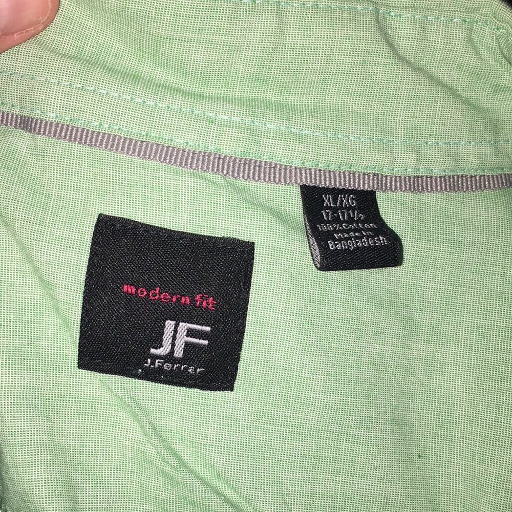 Men’s button down - Picture 2 of 2